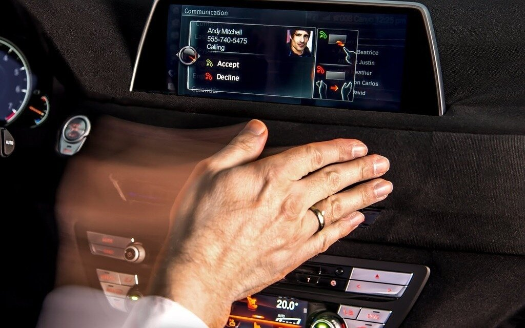 قابلیت gesture control 